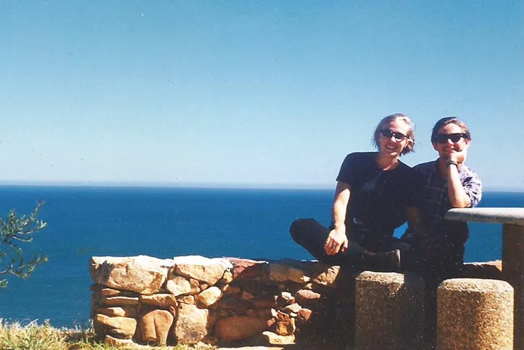 Cornia en Willem naby Kaappunt in 1997.